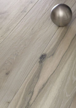 Timeless – Ivory Advance Antibacterial & Bio-air Purifying (sold Per Box)