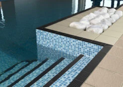 Dorset Woolliscroft Luna Quartz (sold Per Box)