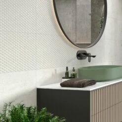 Stratford Moon Range